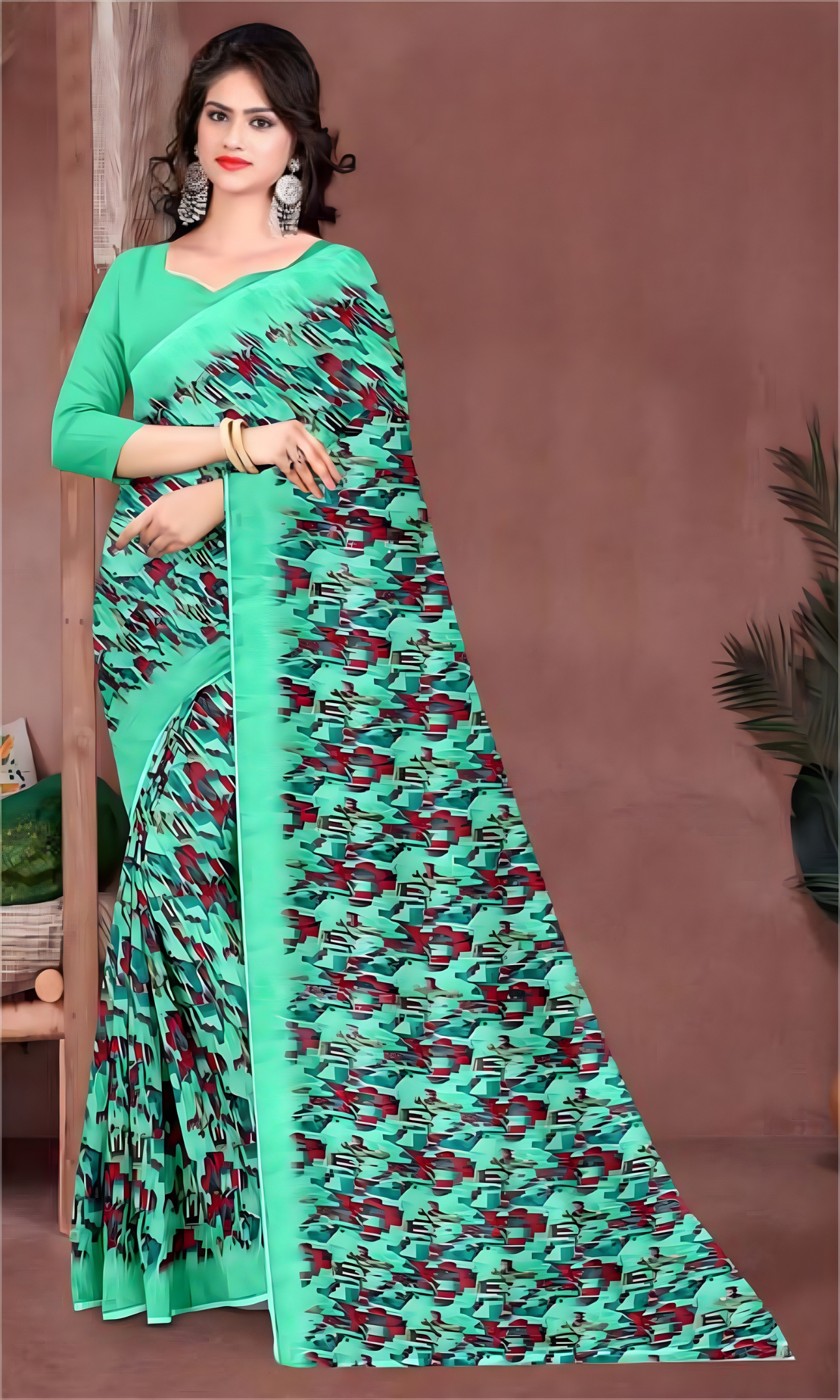 Loose Print Saree With Un Stitched Blouse