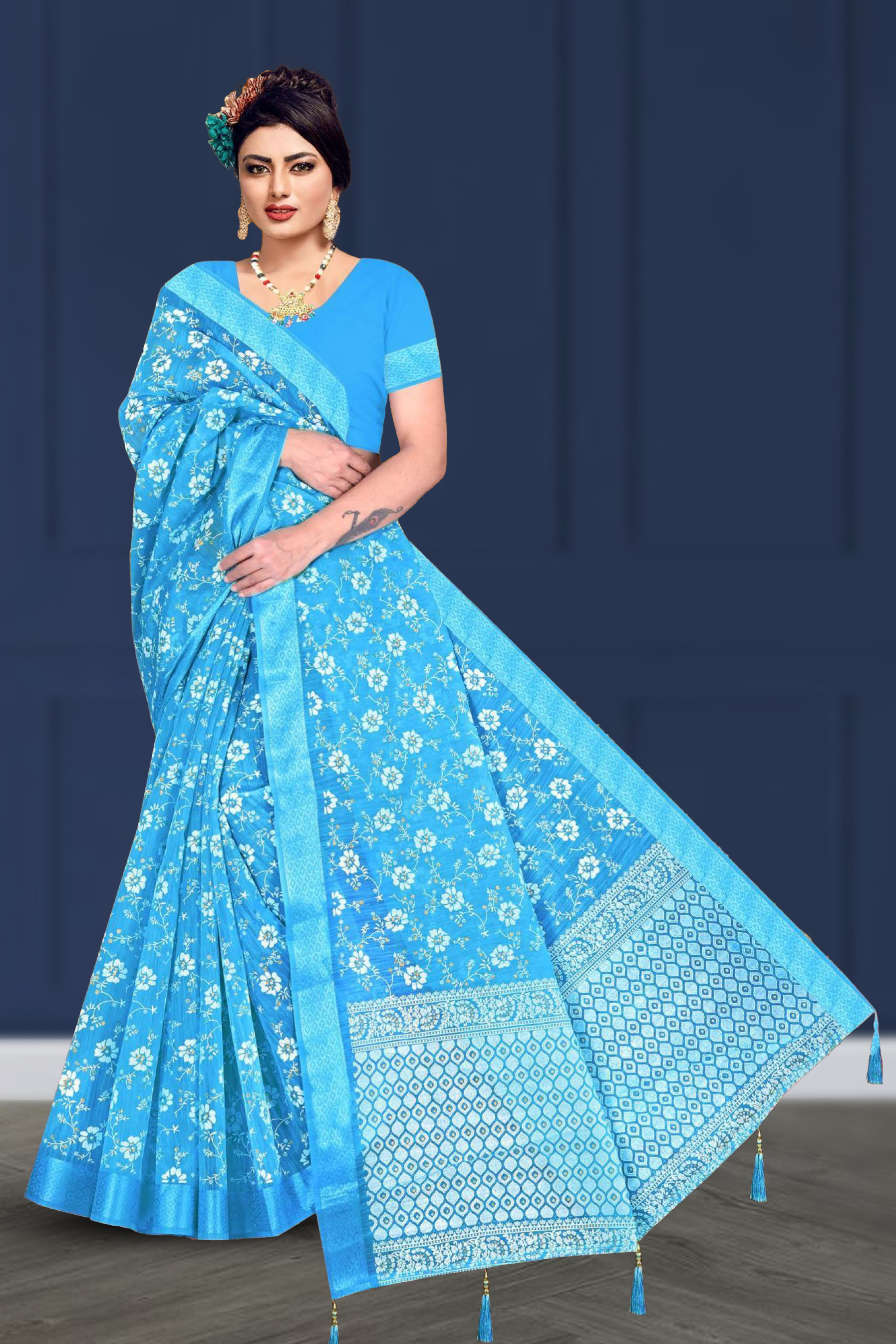 Printed Cotton Saree With Un-Stitched Blouse