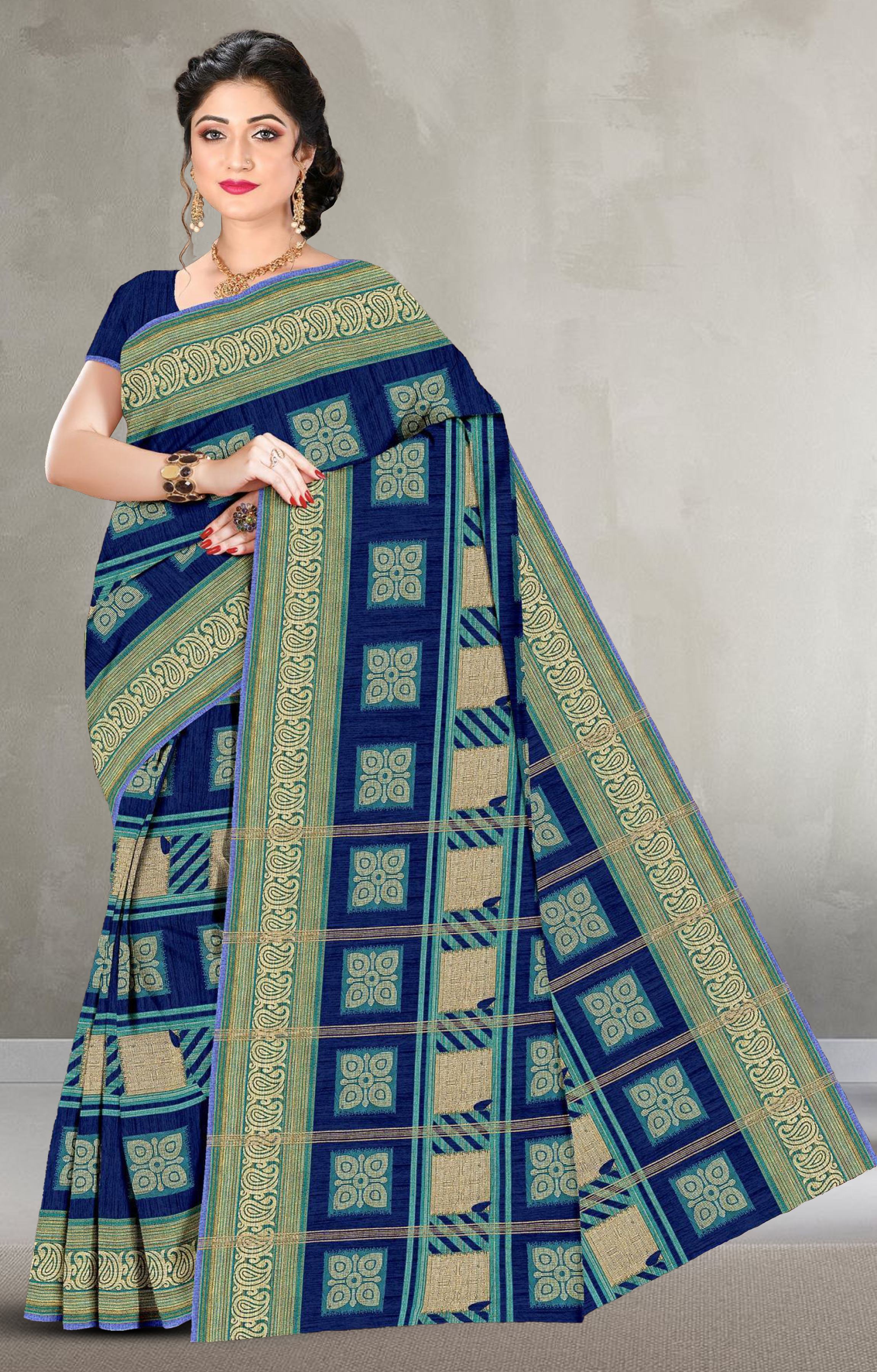 Printed Saree With Un-Stitched Blouse